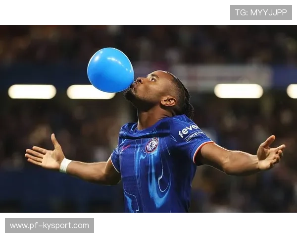 切尔西马杜埃凯内切抽射打门蓝军前场全面复苏