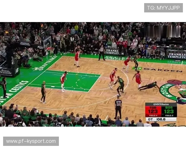 塔图姆弧顶终结对手防守波段得分